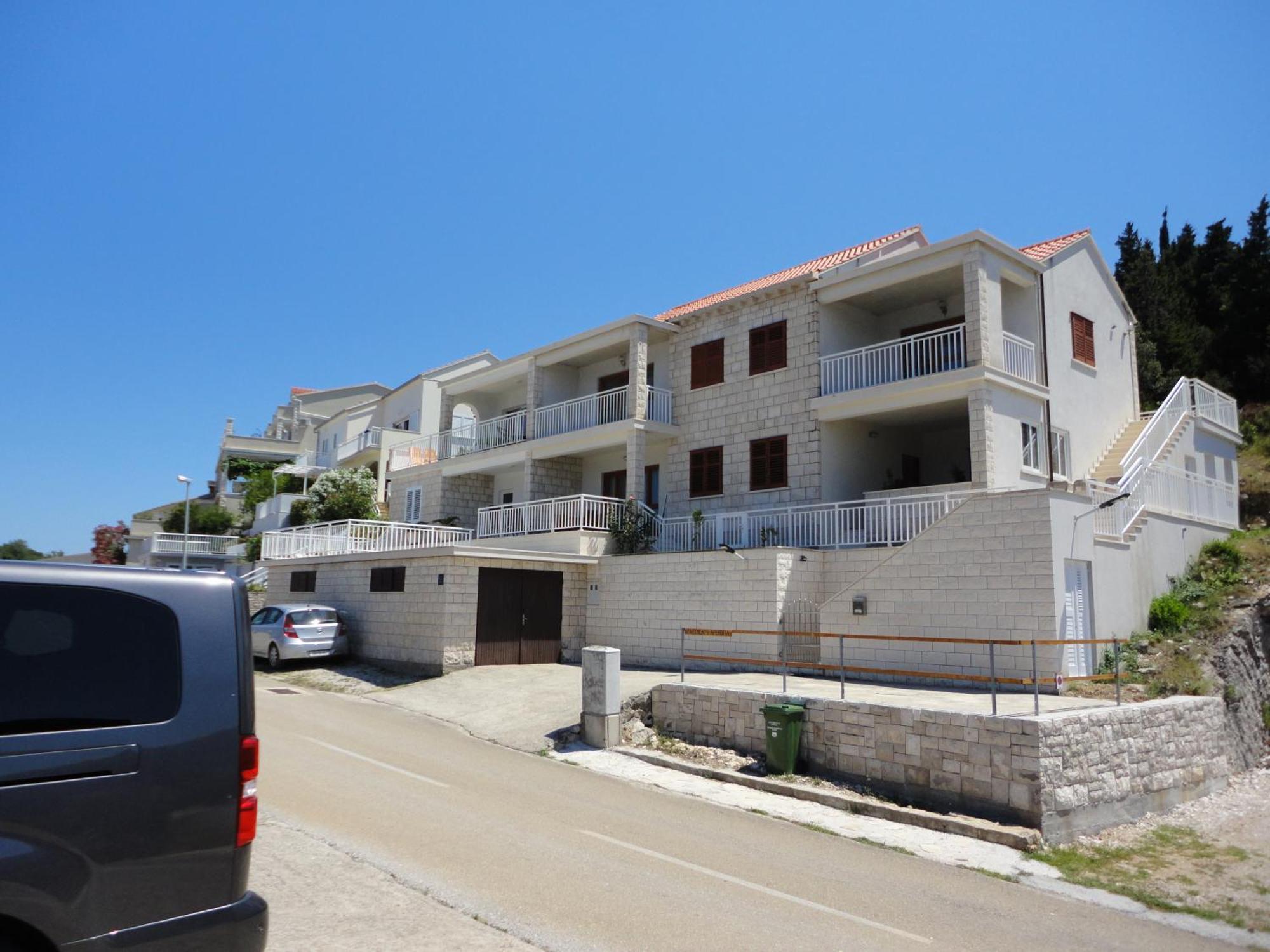Apartments Aferdita Račišće 外观 照片