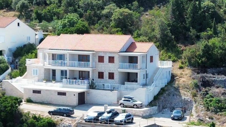 Apartments Aferdita Račišće 外观 照片